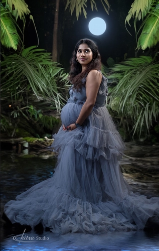 Maternity Photographer Sultanpur